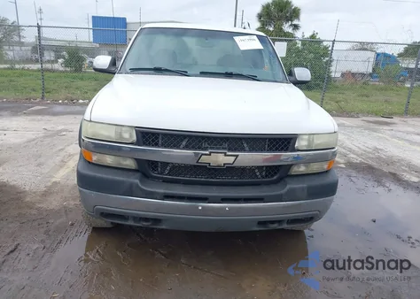 2001 Chevrolet Silverado 2500Hd Lt из США, поврежденный, VIN 1GCHK29UX1Z281395